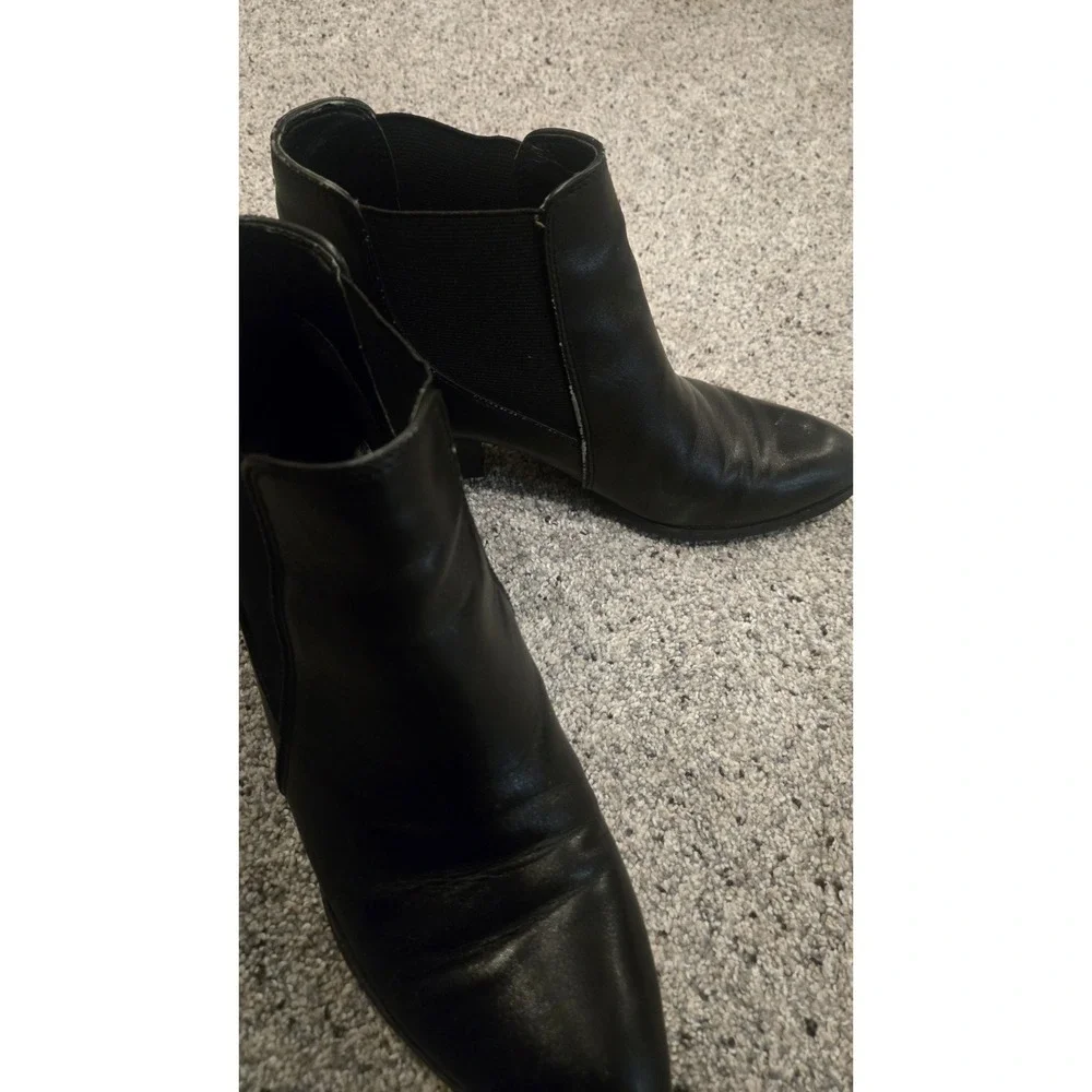 Franco Sarto Quinne Women's Black Leather Ankle Boots Size 8M Chelsea Style